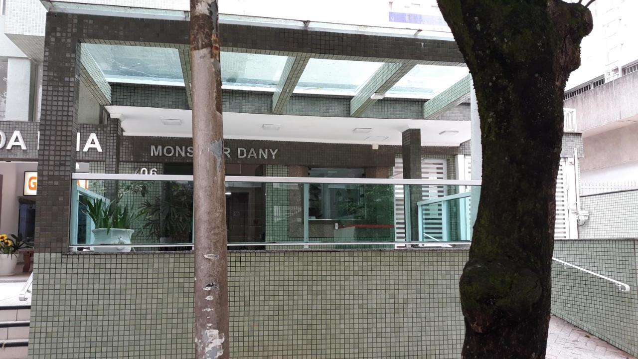 Otimo Apto Em Pitangueiras A Uma Quadra Da Praia C/ 2 Vagas E Ar Condicionado. Guarujá Exterior foto